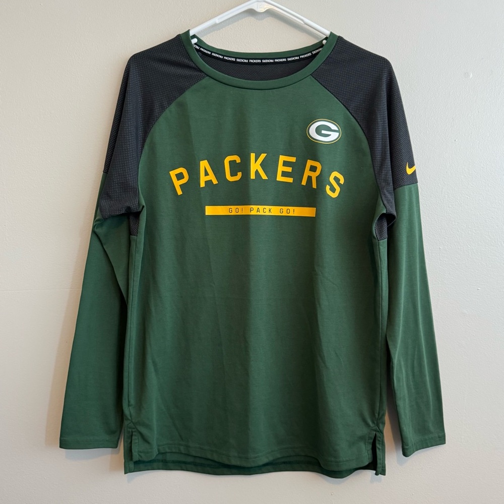 Nike Men's Green Bay Packers Long Sleeve Dri Fit Shirt NWOT